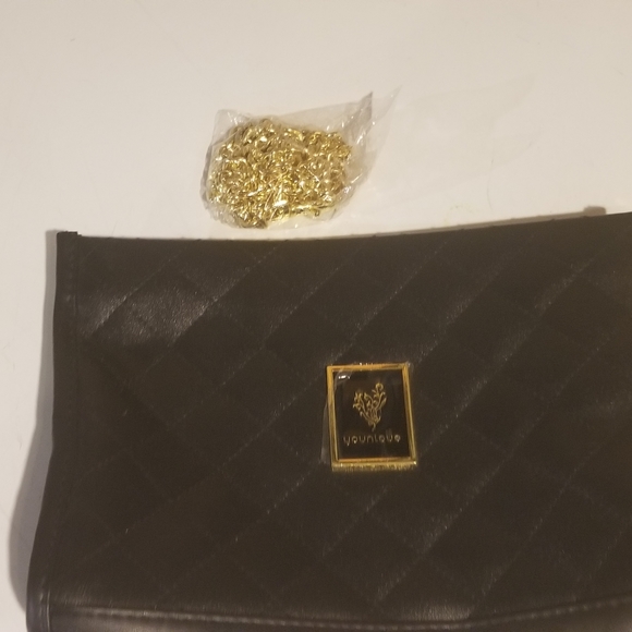 Purse - Picture 3 of 4